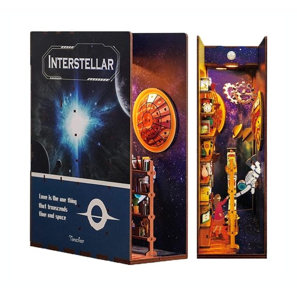 DIY 3D Book Nook Kit Interstellar 247pcs - Picture 3 of 7